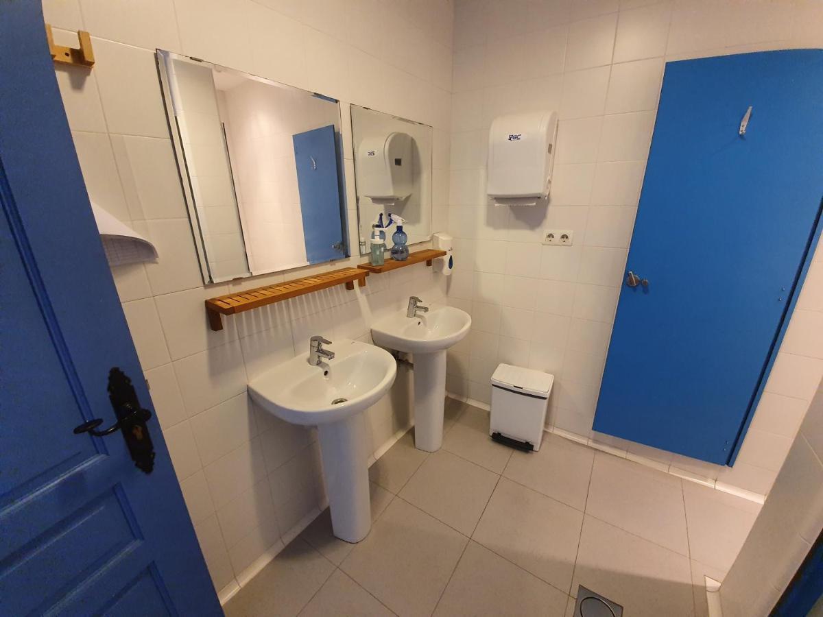 Albergue Villares De Orbigo - Solo Para Peregrinos Extérieur photo