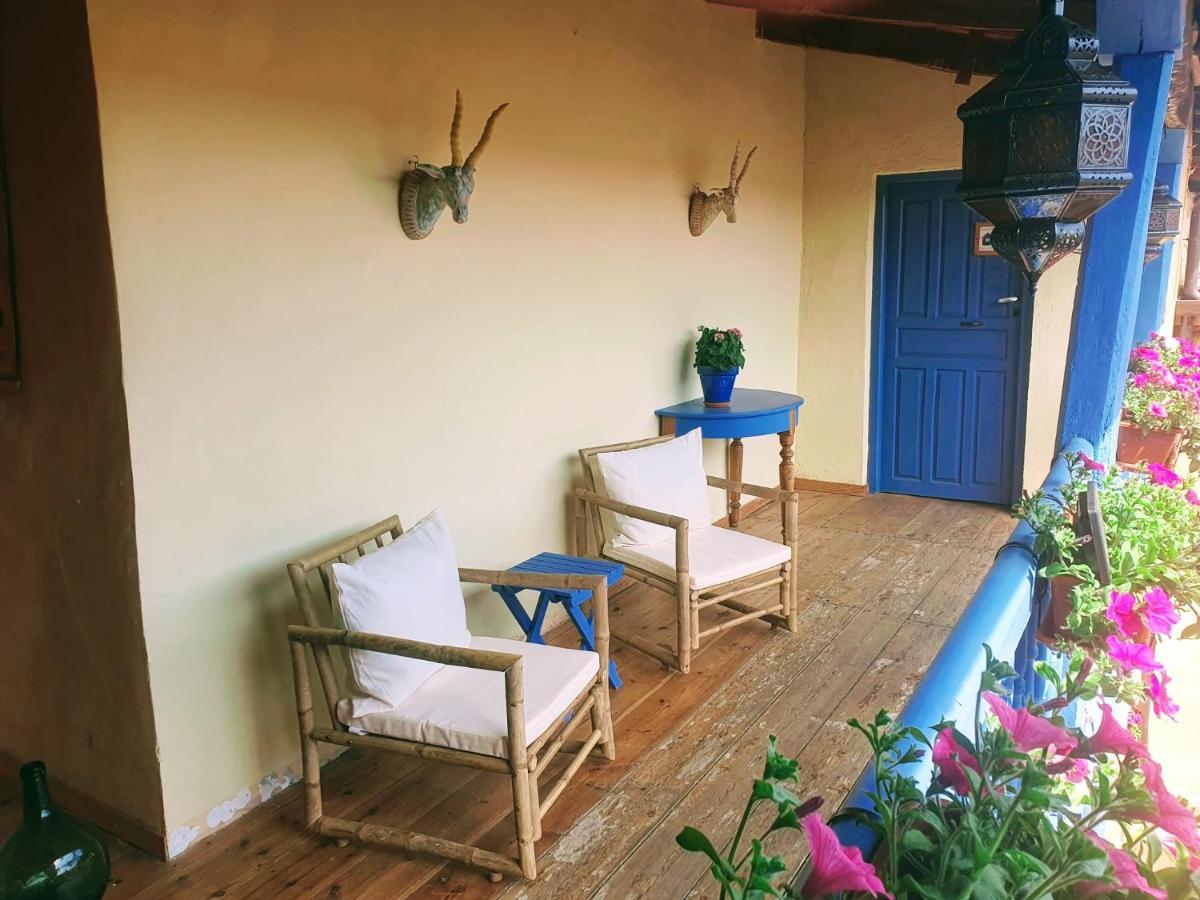 Albergue Villares De Orbigo - Solo Para Peregrinos Extérieur photo